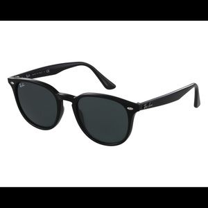 Ray Ban 4259 Sunglasses